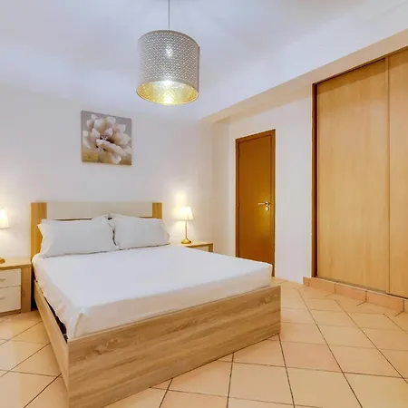 Apartment Vale Do Farol Cozy Retreat *