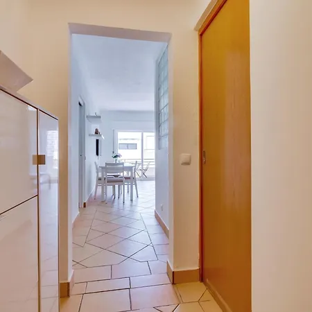 Apartment Vale Do Farol Cozy Retreat